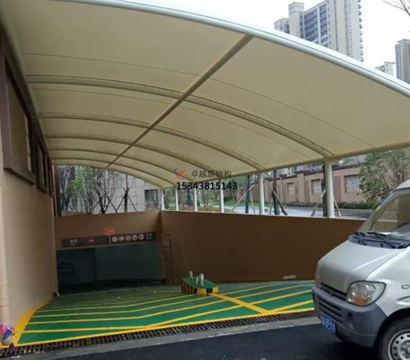 普洱車庫出入口雨棚——普洱膜結構公司專業廠家