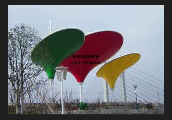 信陽張拉膜車棚專業生產廠家